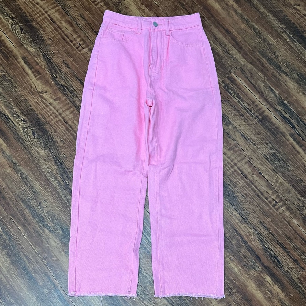 Women’s Pink Shein NWOT Jeans, Size XS/2